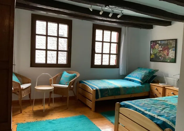 Paulusstrasse 1 * Ediger-Eller